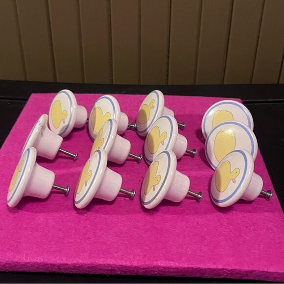 Lillian Vernon LVC 1987 Vintage Rubber Duck Porcelain Drawer Pulls 12 - Picture 4 of 12